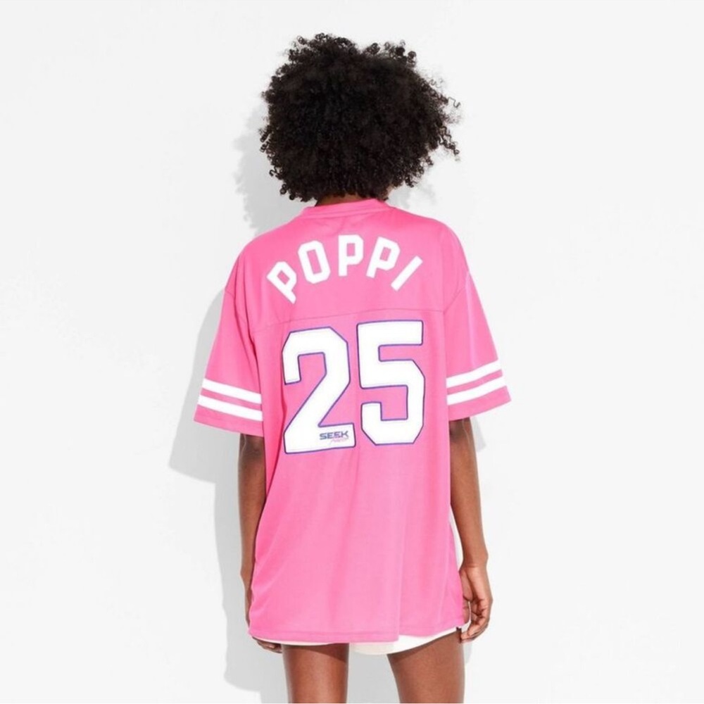 Poppi Pink 'Thirst No More' Oversized Jersey - Picture 7 of 12